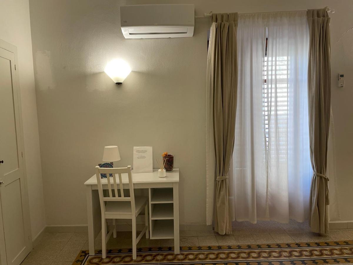 Ferienwohnung Il Balcone Al Molo Cefalù Exterior foto